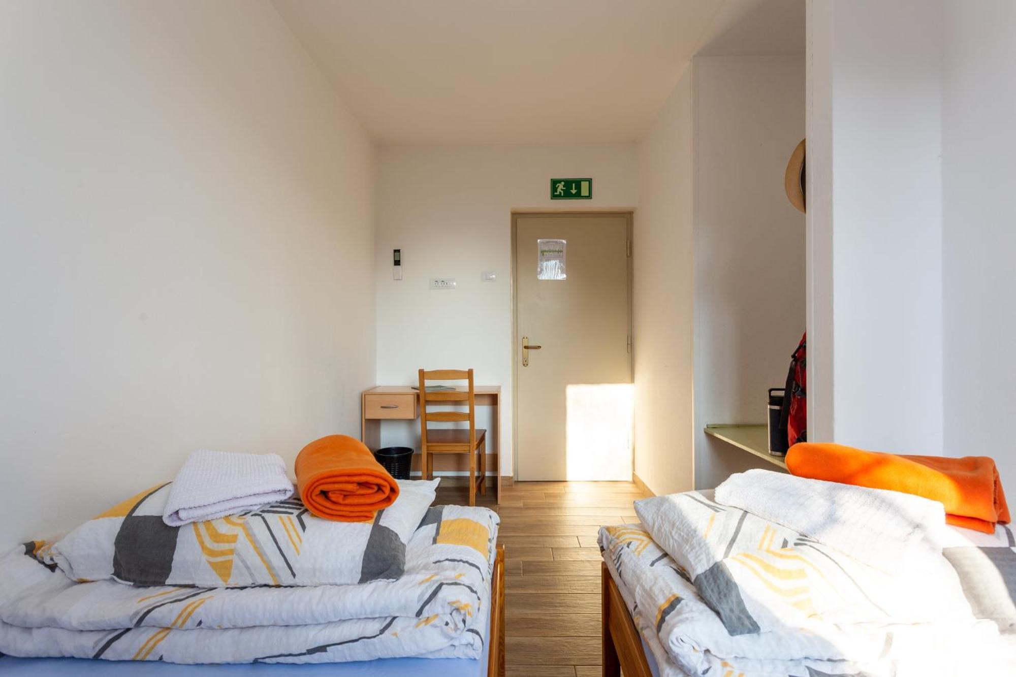 Yapka Rooms تولمين المظهر الخارجي الصورة